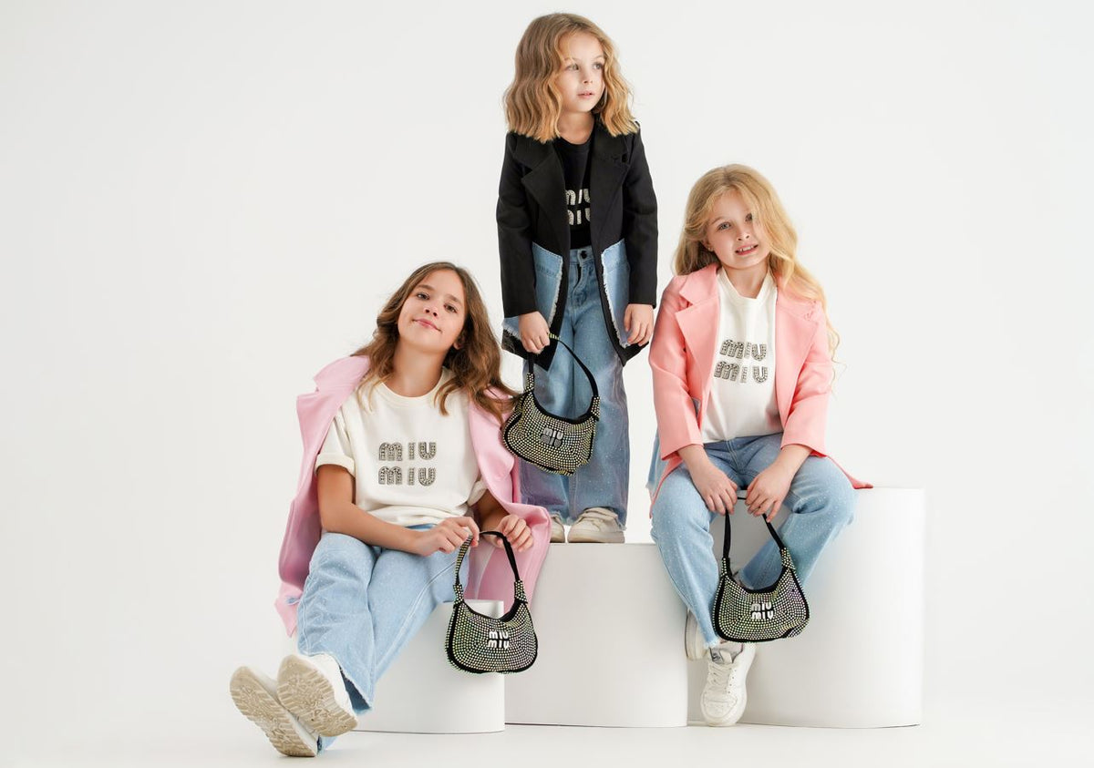 Barbie jacket with strass jeans